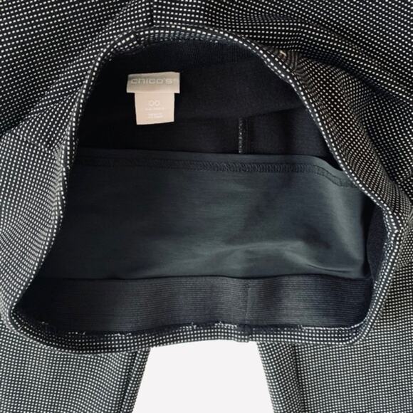 Chico’s Ankle Pants Juliet So Slimming Black White Pattern Stretch Slim Size 2 - Picture 11 of 14